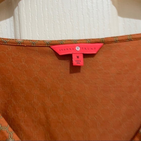 IT Designer Tank Top Blouse Geometric Rust Orange Women Medium Like New Summer - Picture 4 of 8